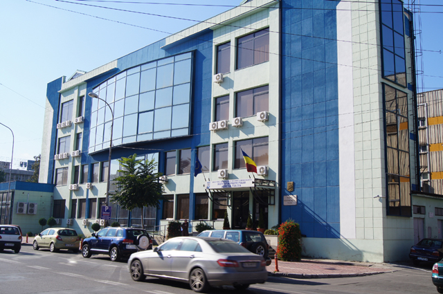 Avocatul Poporului continuă acordarea audienţelor cetăţenilor din judeţul Tulcea