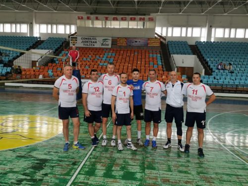 Voleibaliştii “seniori” de la ACS Volei Delta Tulcea – campioni la ediţia a VIII-a a Memorialului “FLORIN MINA” desfăşurat la Tulcea